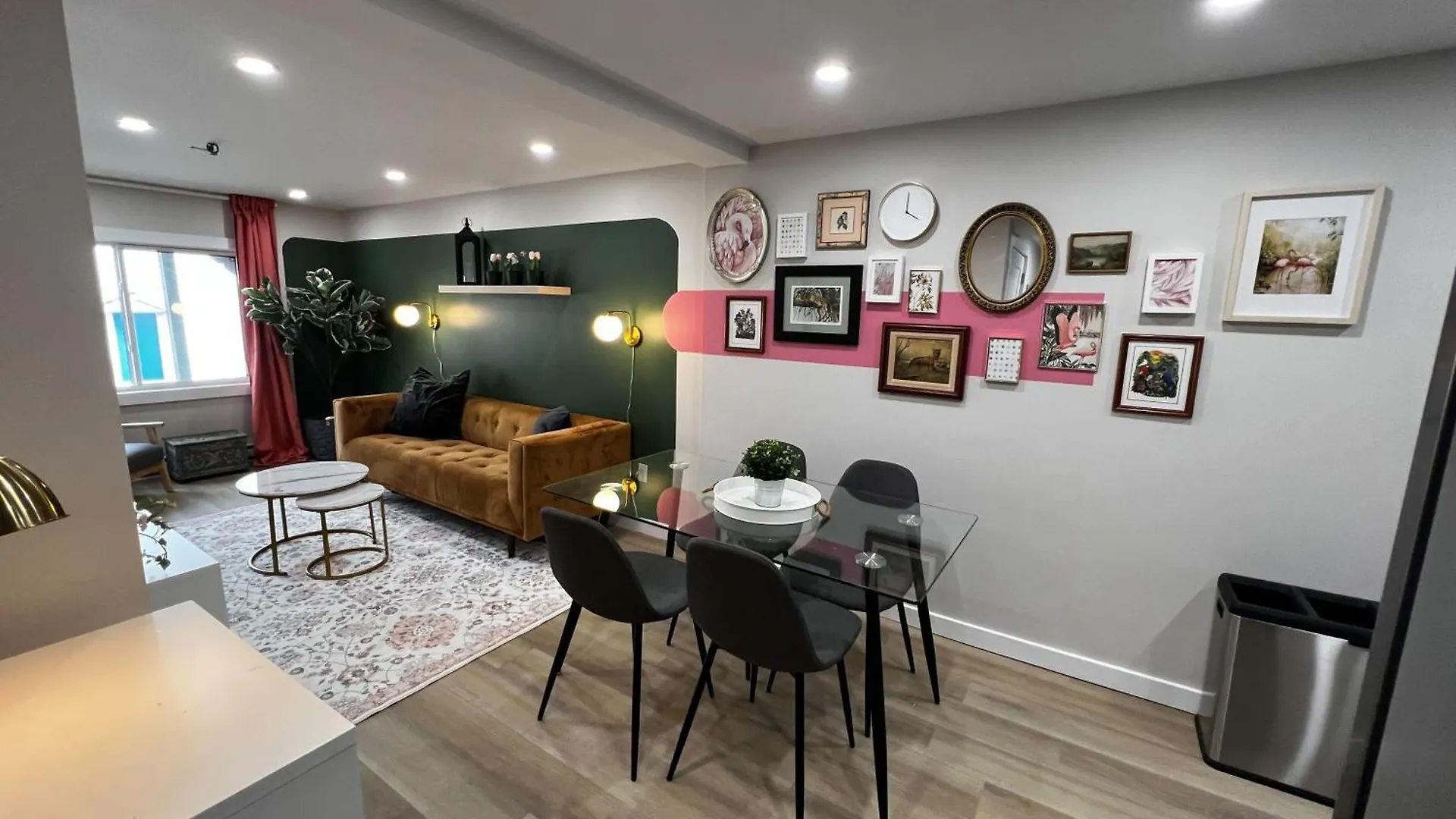 Flamingo Jungle Tropical-Themed Getaway At Ports On Portland, Unit #2 Daire Halifax